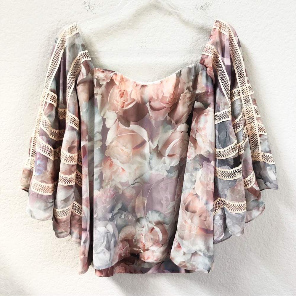 We Are Kindred Floral Off Shoulder Winnie Top Sz 4